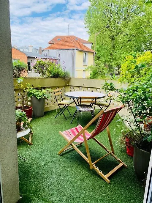 Duplex Lumineux 90 M2 Avec Terrasse *